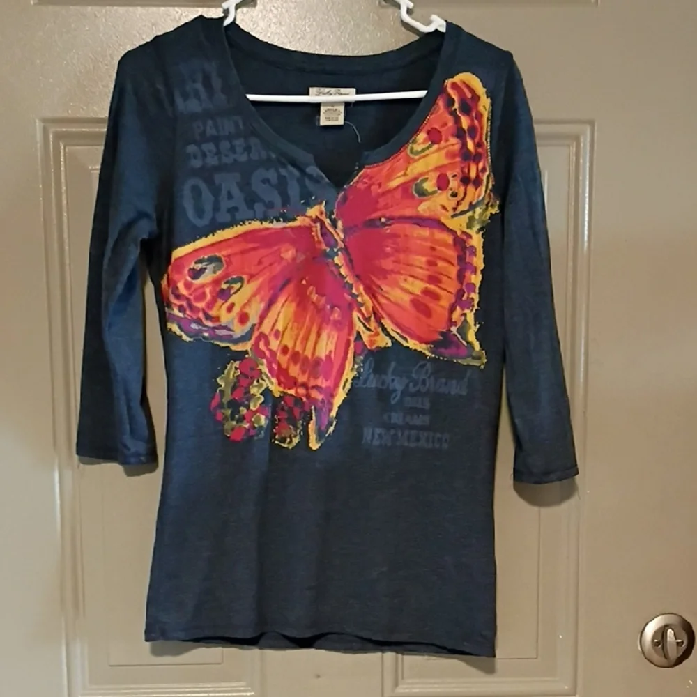 Lucky Brand 3/4 Sleeve Woman Shirt Size M Blue with Orange Butterfly - Picture 1 of 6